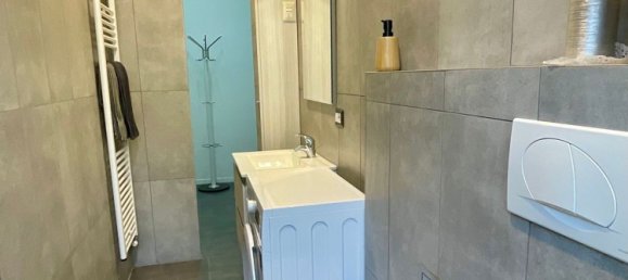 2 bedrooms Apartment in Varese, Italy No. 315047 7