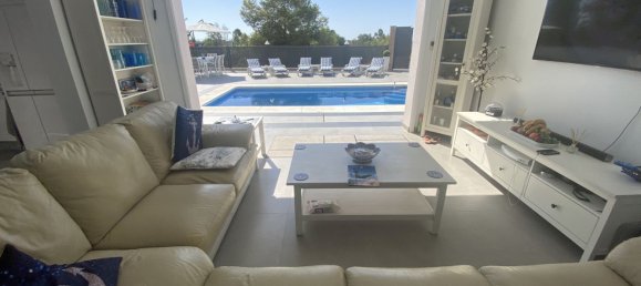 5 Schlafzimmer Villa in Torremolinos, Spain, Nr. 149027 2