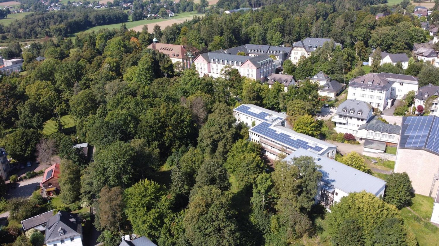  عقار تجاري في Hof, Germany 9193متر مربع رقم 276281