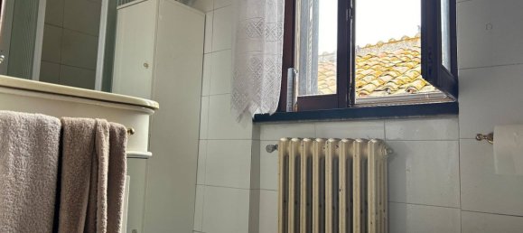 4 rooms Apartment in Viterbo, Italy No. 48565 24