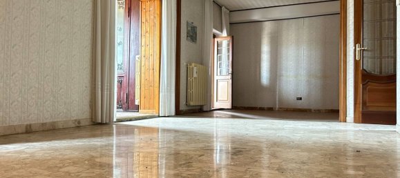 4 rooms Apartment in Viterbo, Italy No. 48565 6