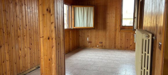 4 rooms Apartment in Viterbo, Italy No. 48565 13