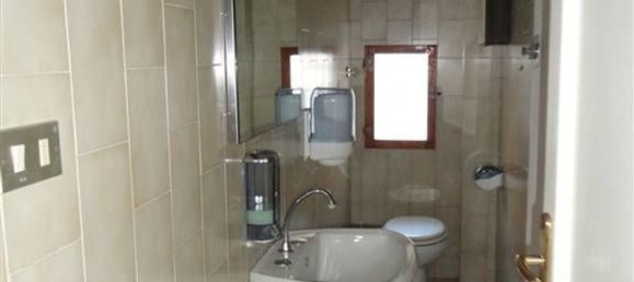 Büro in Certaldo, Italy 53m², Nr. 91357 8