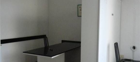 Büro in Certaldo, Italy 53m², Nr. 91357 2