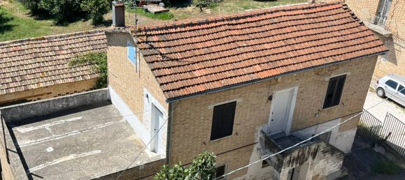 3غرفة منزل في Bucchianico, Italy رقم 130121 2