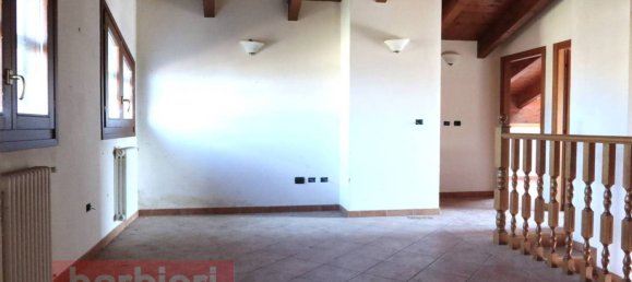 3 Schlafzimmer Villa in Cesena, Italy, Nr. 277300 32