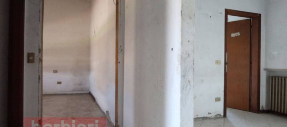 3 Schlafzimmer Villa in Cesena, Italy, Nr. 277300 23