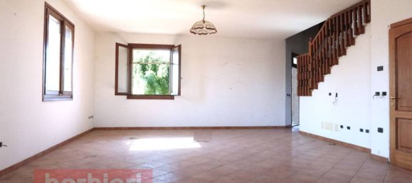 3 Schlafzimmer Villa in Cesena, Italy, Nr. 277300 15