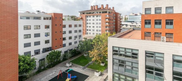 1 bedroom Apartment in Lisbon, Portugal No. 80502 4