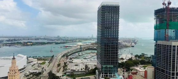 42.55 m² propiedad comercial en venta en Miami, Miami-Dade, Florida, USA № 615338 11