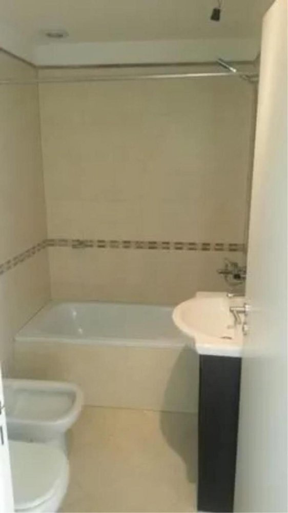 2 bedrooms Apartment in Moron, Argentina No. 53937