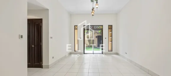 2 bedrooms Apartment in Old Town, UAE No. 113223 3