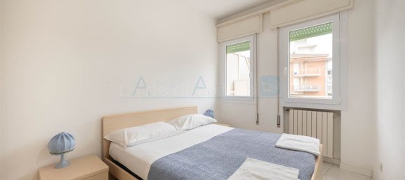 4 rooms Apartment in Jesolo, Italy No. 174448 5