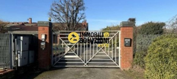 3-salle Appartement à Asigliano Vercellese, Italy No. 51275 2