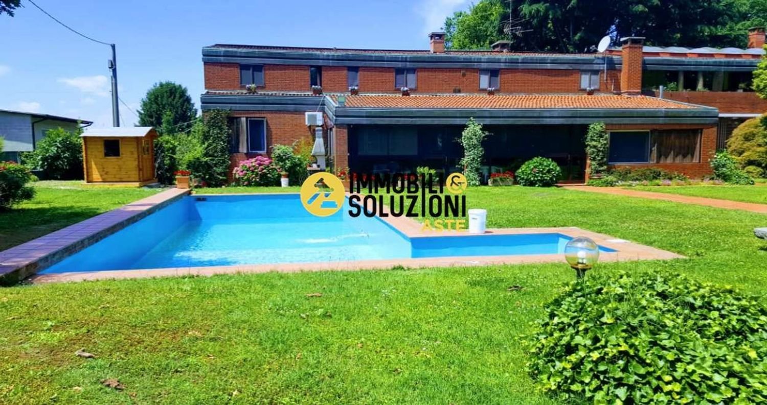 3-salle Appartement à Asigliano Vercellese, Italy No. 51275