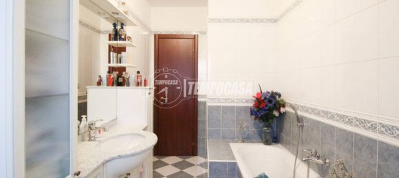 2 bedrooms House in Mediglia, Italy No. 9666 17