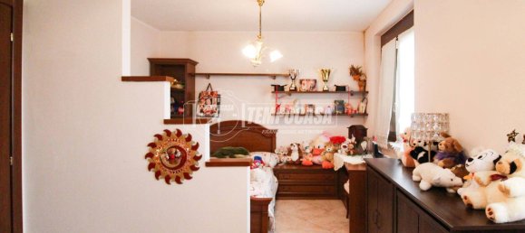 2 bedrooms House in Mediglia, Italy No. 9666 13