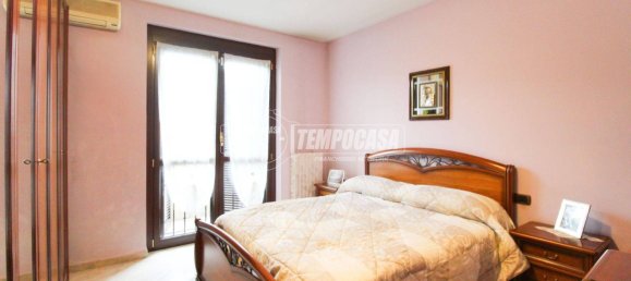 2 bedrooms House in Mediglia, Italy No. 9666 20