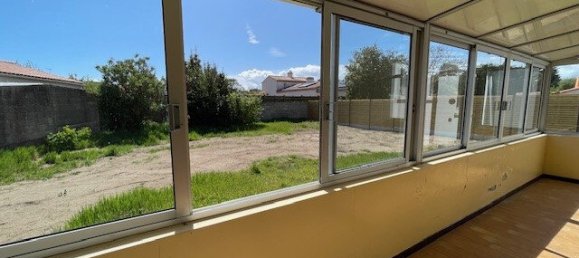 Дом с 2 спальнями в Сент-Илер-де-Рие, Франция № 113208 2