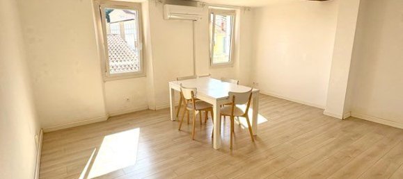 2 chambres Appartement à Pierrefeu-du-Var, France No. 332428 3