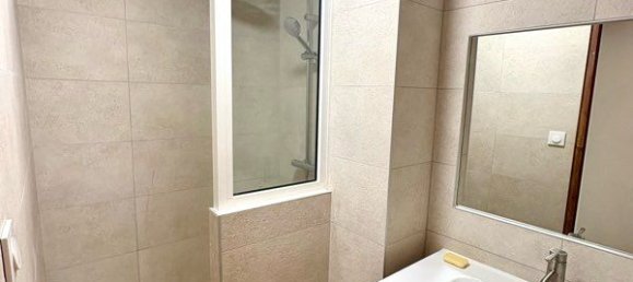 2 chambres Appartement à Pierrefeu-du-Var, France No. 332428 2