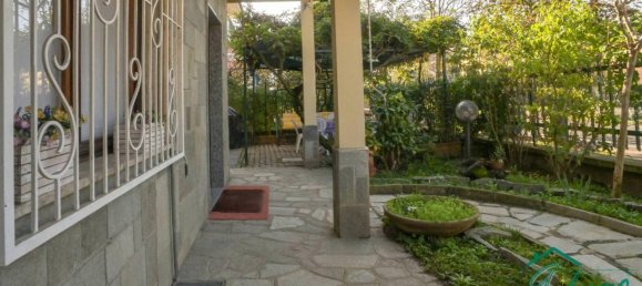 4 rooms Apartment in Nichelino, Italy No. 156667 10