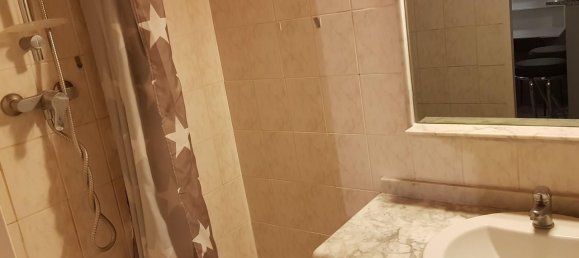 Studio in Reims, France No. 225359 10