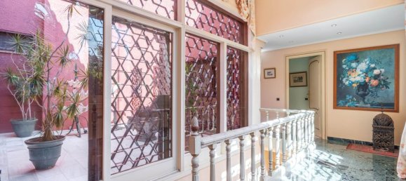 Villa de 9 dormitorios en Estepona, Spain No. 179032 15