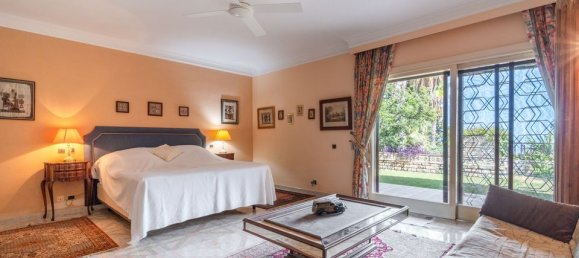 Villa de 9 dormitorios en Estepona, Spain No. 179032 12