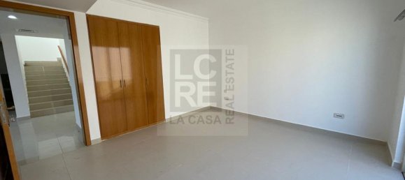 4 غرف نوم فيلا في Al Raha Gardens, UAE رقم 7308 6