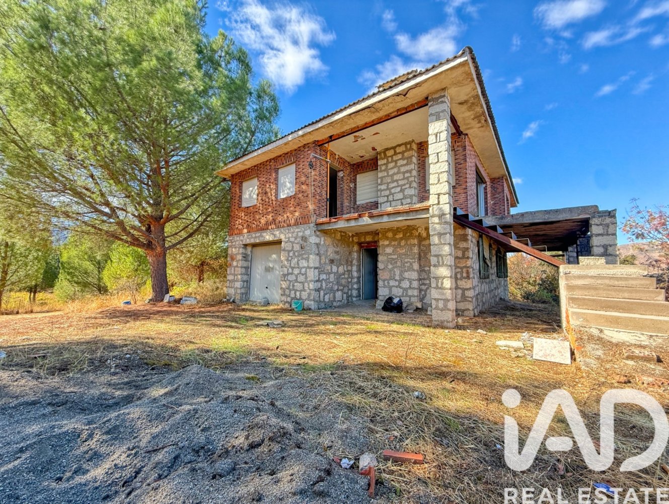  قطعة أرض في El Tiemblo, Spain 11300متر مربع رقم 292232