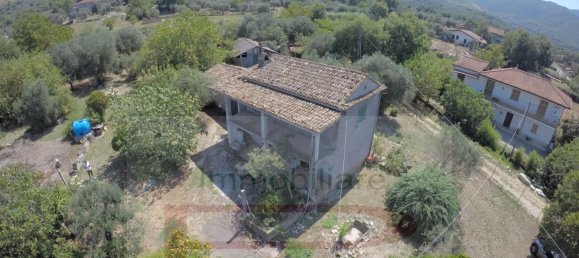 Casa de 6 dormitorios en Amaseno, Italy No. 380416 22