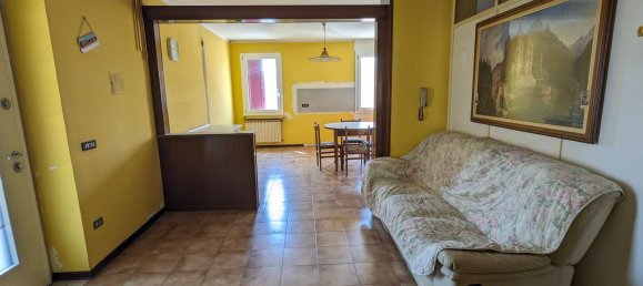 4 rooms Apartment in Villaverla, Italy No. 163309 3