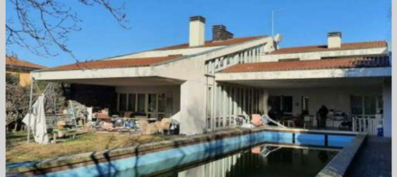 Villa de 7 dormitorios en San Bonifacio, Italy No. 331633 35