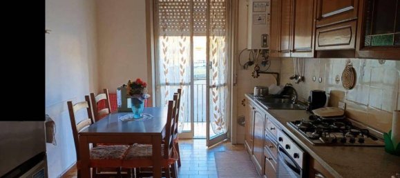 3 bedrooms Apartment in Cairate, Italy No. 283016 5