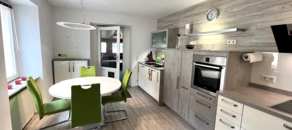 Здание с 6 комнатами в Баден-Вюртемберг, Германия № 5427 5