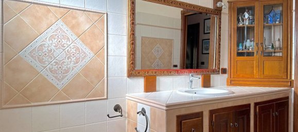 Квартира с 3 спальнями в Фьюмичино, Италия № 44874 23