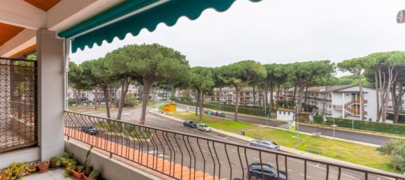 4 rooms Penthouse in Comacchio, Italy No. 77257 8