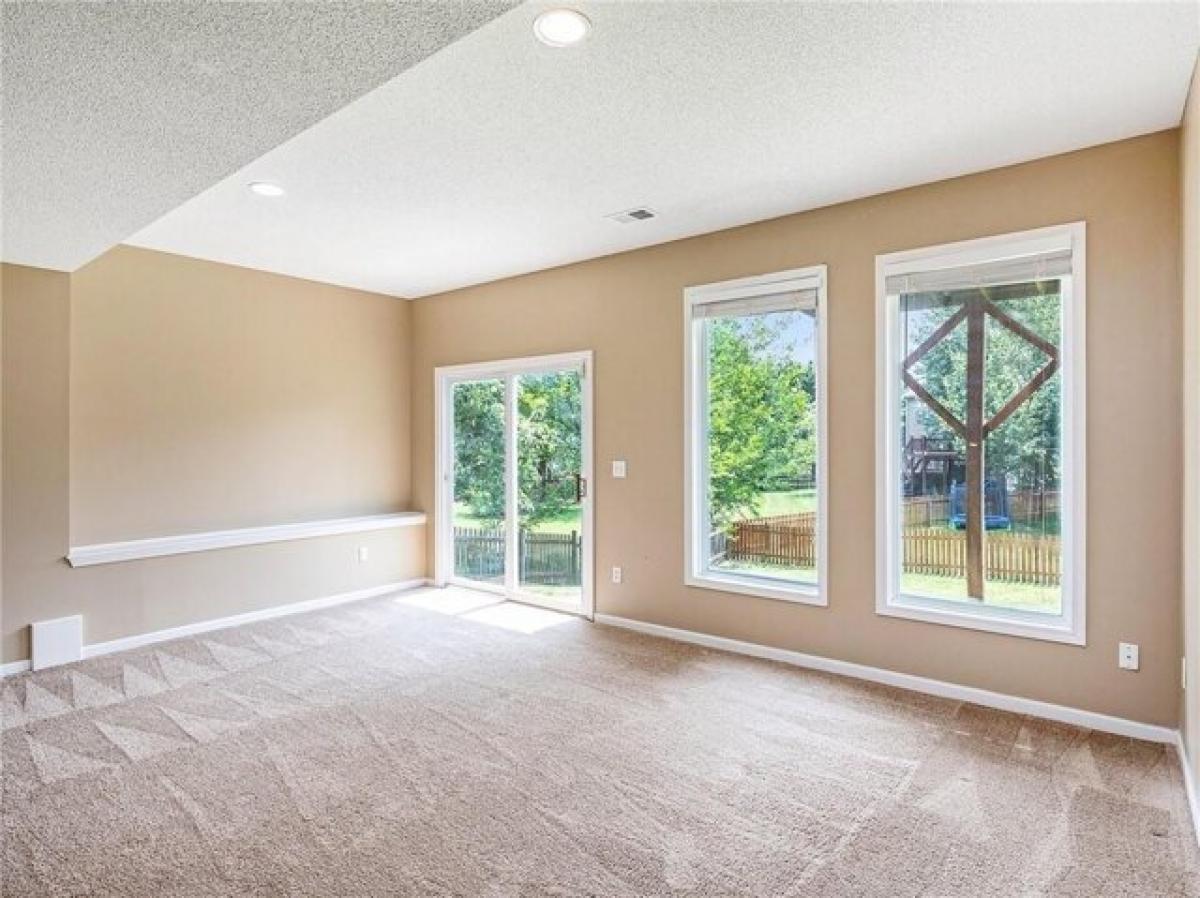 5 bedrooms House in Olathe, USA No. 398871