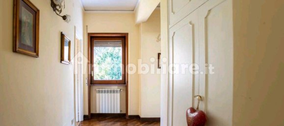 3 bedrooms Apartment in Naples, Italy No. 32010 9