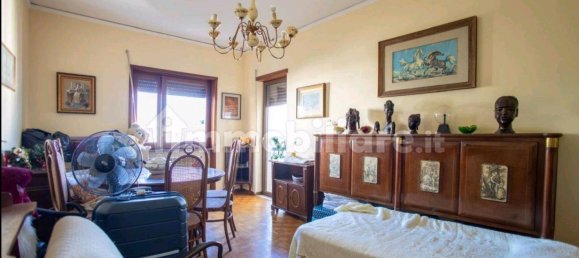 3 bedrooms Apartment in Naples, Italy No. 32010 13