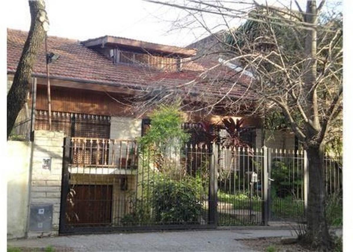 2 bedrooms House in Vicente Lopez, Argentina No. 60634