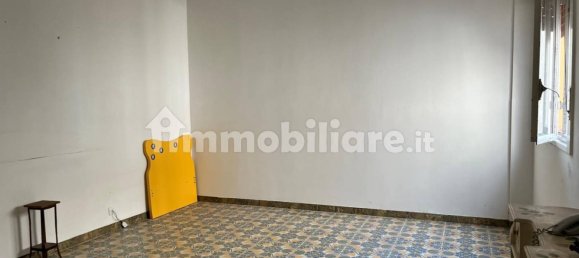 Apartamento de 2 dormitorios en Vittoria, Italy No. 351560 9