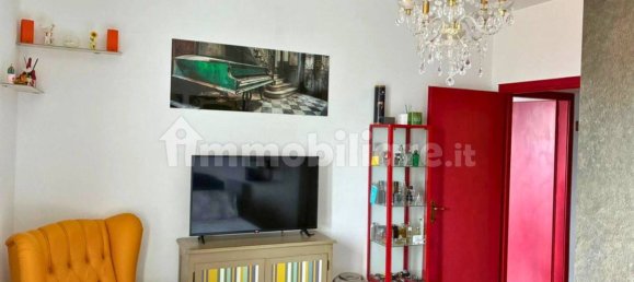 Apartamento de 1 dormitorio en Guidonia Montecelio, Italy No. 371193 8