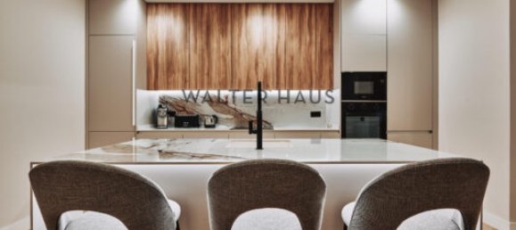 3 bedrooms Apartment in Madrid, Spain No. 125052 16