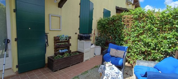 Квартира с 2 комнатами в Форли, Италия № 284806 17