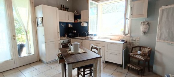 Квартира с 2 комнатами в Форли, Италия № 284806 4