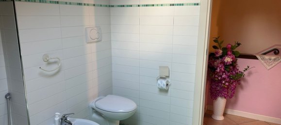 5غرفة منزل في Albese con Cassano, Italy رقم 15972 18