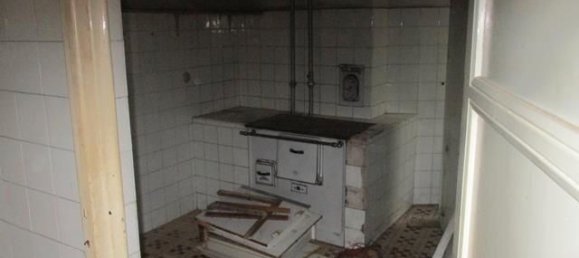 4 bedrooms Apartment in Santander, Spain No. 139682 5