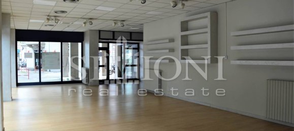 2 rooms Commercial property in Varese, Italy No. 260737 7